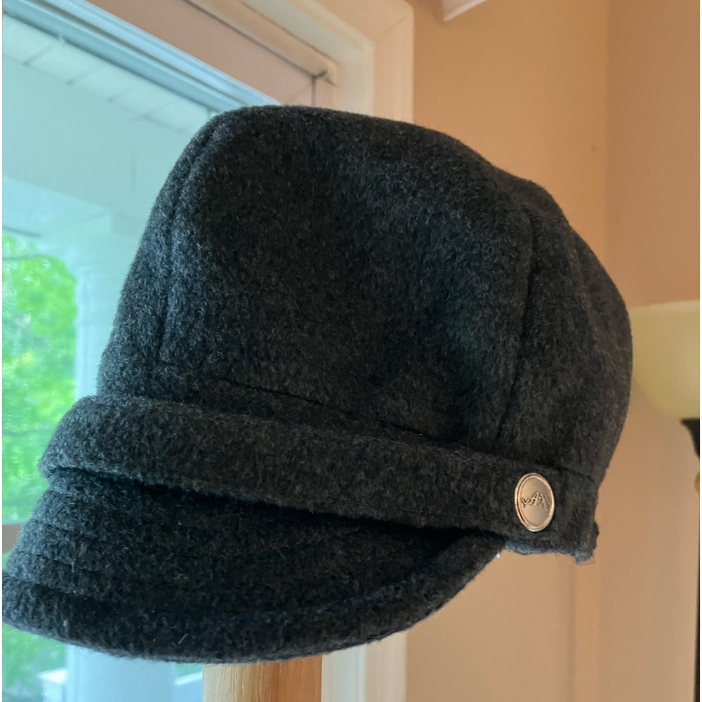 Armani Exchange hat. M/L